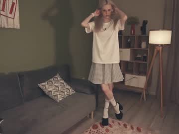 girl
        audreycarvin cam image #3614745