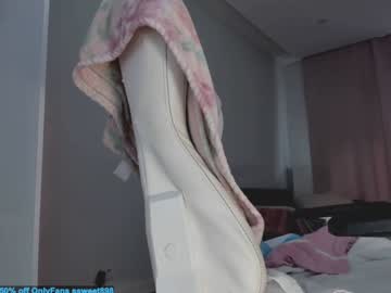 girl
        mermaidrozalia cam image #4732935