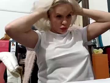 girl
        cheatinwife cam image #600483