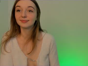 girl
        elizabeth__gray cam image #388386