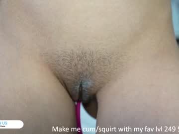 girl
        dovia cam image #4234467