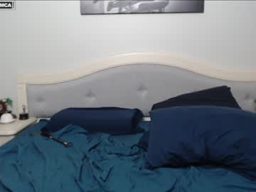 girl
        bluexstacey cam image #1296359