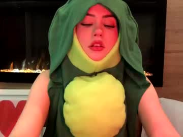 girl
        littlesugarpea cam image #1032265