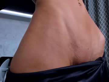 girl
        ingridblondy94 cam image #2794618