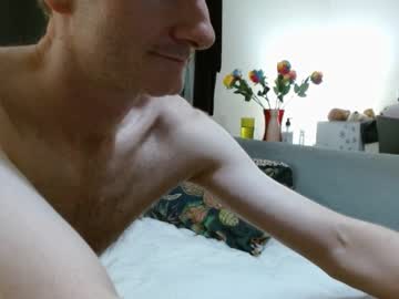 couple
        mrs_velvet_vixen_and_mr_stud cam image #5310757