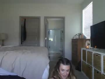 girl
        kristintaylor_ cam image #3967148