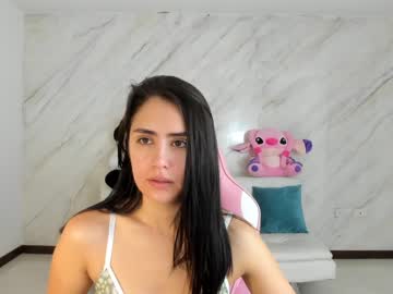 girl
        allisonpalmer cam image #4161034