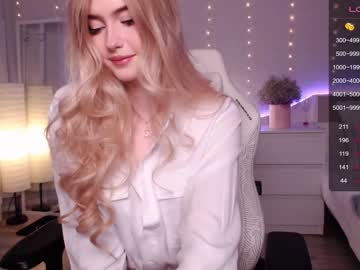girl
        vonnalein cam image #3892031