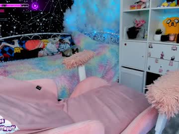 girl
        littleflufflepuff cam image #2093952