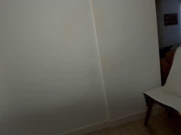 girl
        ehotlovea cam image #41108