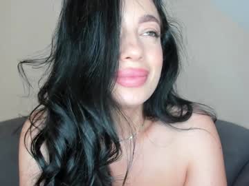 girl
        sabinadulce cam image #4814339