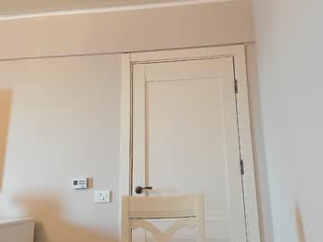 girl
        devyale cam image #6286336
