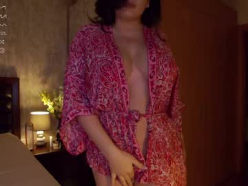 girl
        karrin cam image #4640120