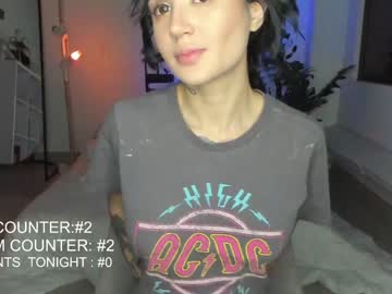 girl
        lonelly_lolly98 cam image #2902069