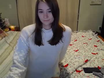 girl
        katynowhere cam image #5694792