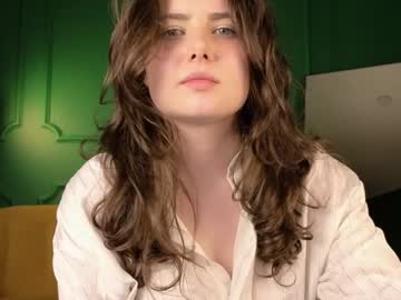 girl
        cutie_pearl cam image #4269617