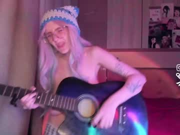 girl
        elizabethbritanny cam image #6410949