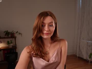 girl
        alisonrouge cam image #4996874