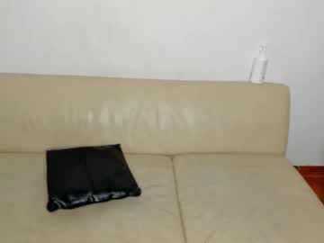 couple
        lookmewet cam image #6507038