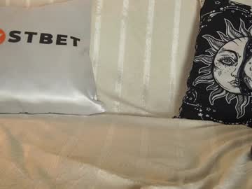 girl
        jelli_jennifer cam image #5562114