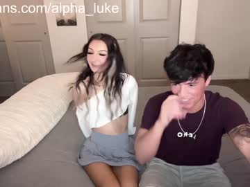 couple
        alpha_luke cam image #1154459