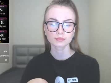 girl
        amina_lux cam image #6333272