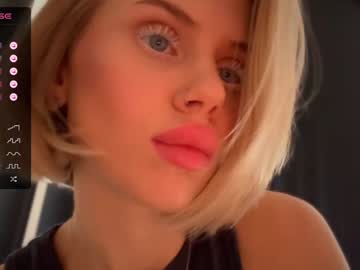 girl
        feraleyes cam image #5020126