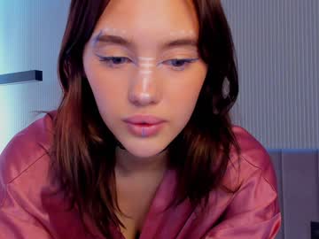 girl
        angella_kleee cam image #2419008
