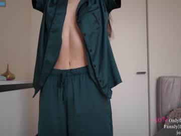 girl
        ms_seductive cam image #1517255