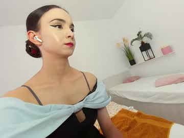 girl
        ehotlovea cam image #6988728