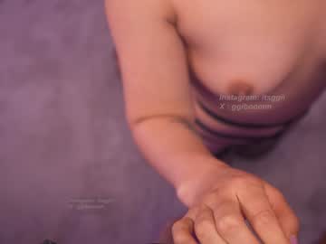 girl
        gigi_ulala cam image #4294264