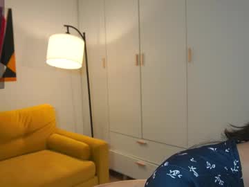 girl
        seulbi cam image #6595715