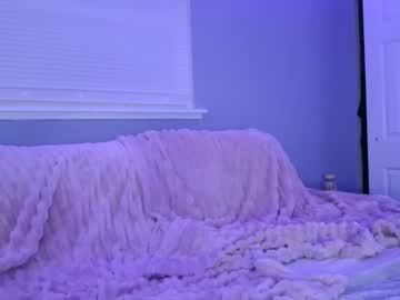 girl
        blonde_stella cam image #5859460