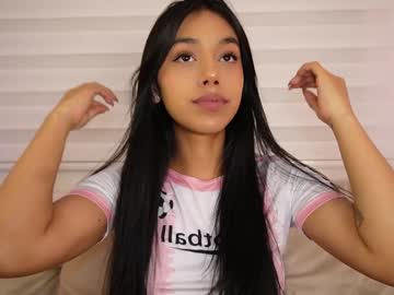 girl
        ariadna5 cam image #5745175