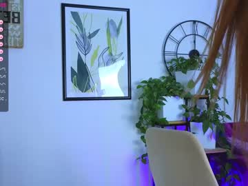 girl
        elizabeth__gray cam image #1741496