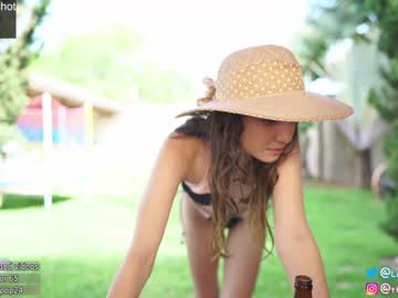 girl
        loollypop24 cam image #455679