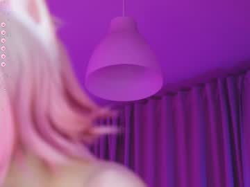girl
        holliwould_ cam image #3967820