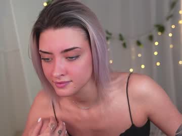 girl
        venera_style cam image #3922363