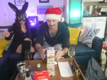couple
        consensualcollabs cam image #495157