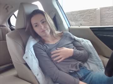 girl
        juicy_peach88 cam image #1374251