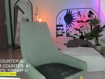 girl
        lonelly_lolly98 cam image #2814552