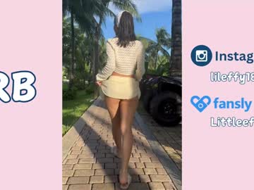 girl
        little_effy18_ cam image #5730622