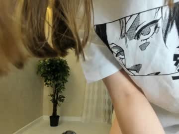 girl
        mariamgroves cam image #3724052