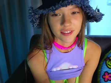 girl
        _demi_dee_ cam image #3936631