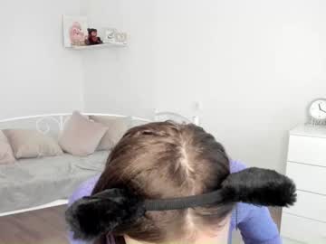 girl
        vi_vi_an cam image #1791103