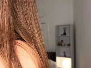 girl
        aryamirelle cam image #5663691