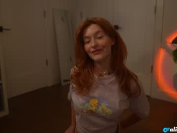 girl
        alisonrouge cam image #796331