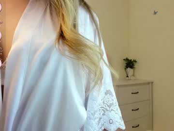 girl
        molly__meow cam image #3888134