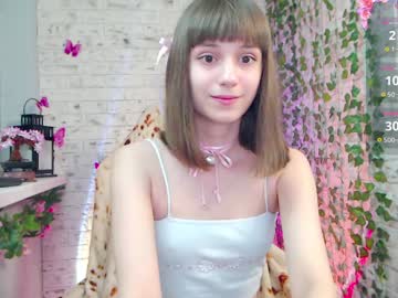 girl
        _lain_ cam image #5126616