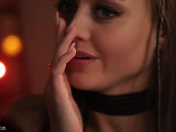 girl
        lettymoa cam image #5694655